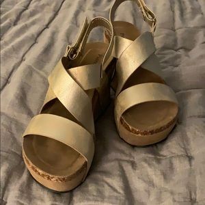Gold platform sandal